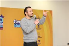 3g7a3095 24 12 21330